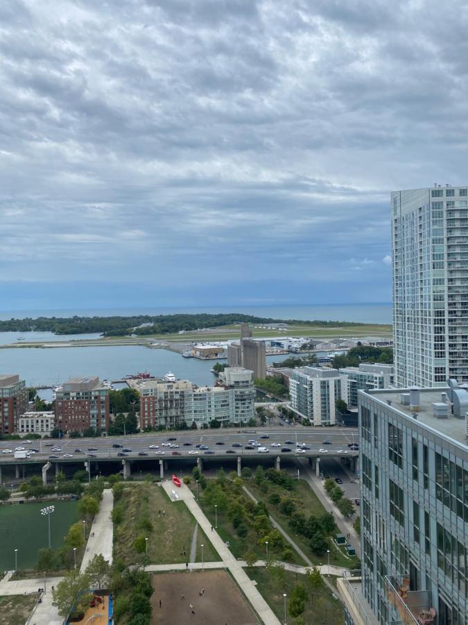 Toronto Downtown Luxurious Stylish 3 Bedroom 3 Bath 2 Balconies Near Rogers Centre Lakeview Condo Экстерьер фото